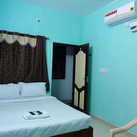 ‌‌Florence Guest House Puducherry Buitenkant foto
